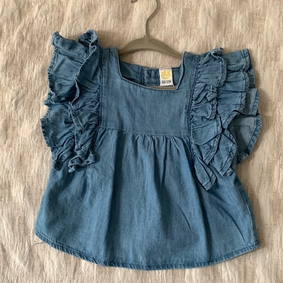 ❤️ Denim Ruffle Top Button Shirt Girls Toddler Kiwi Brand 6-12 Jean Chambray - Picture 2 of 6